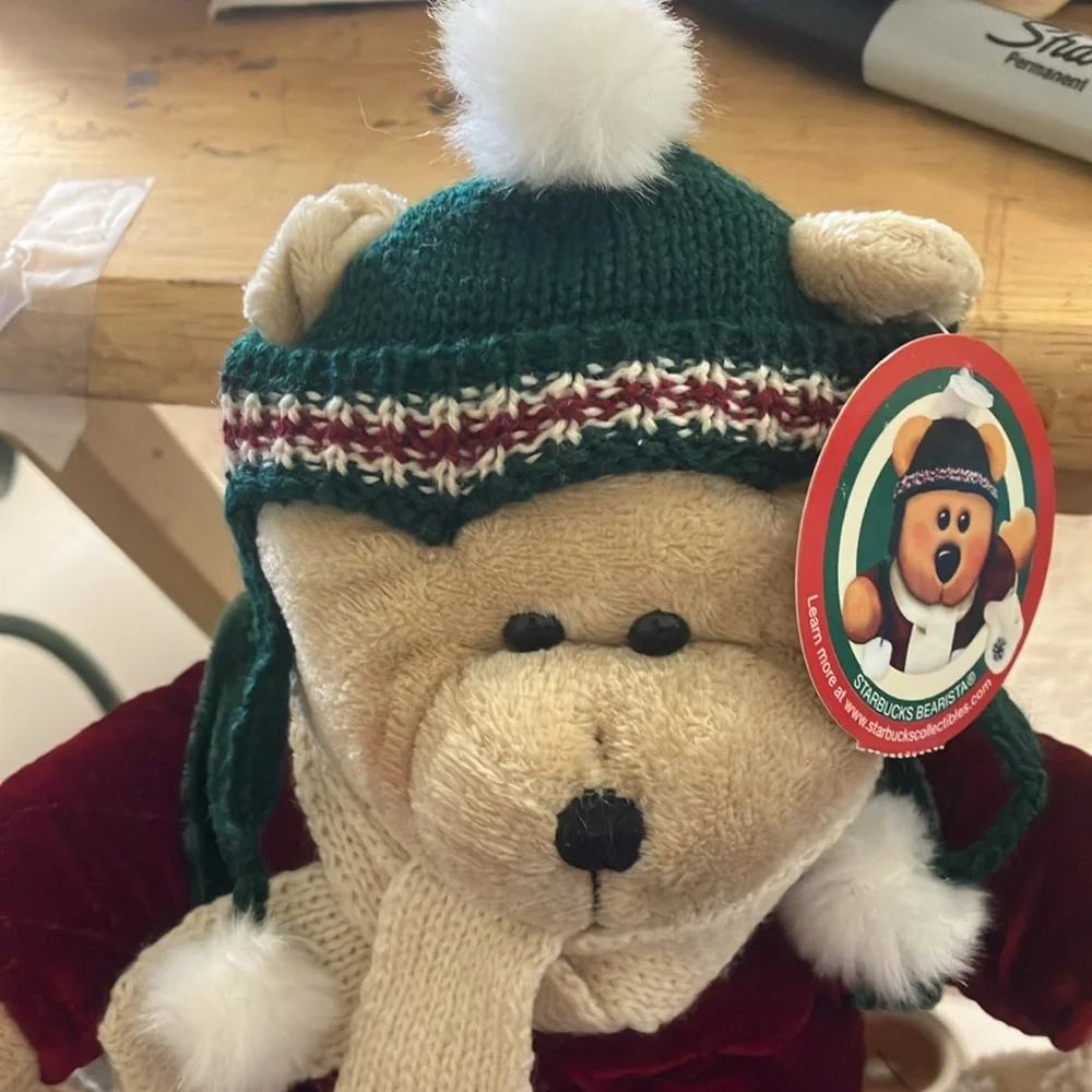 Starbucks bearista 42nd edition Holiday Teddy Bear with Festive Outfit